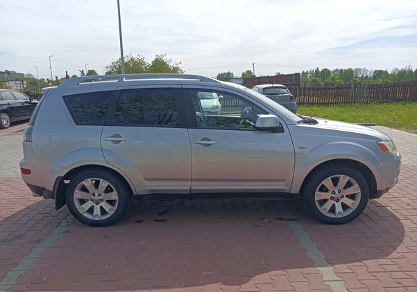 Mitsubishi Outlander cena 24200 przebieg: 323072, rok produkcji 2008 z Mosina małe 67